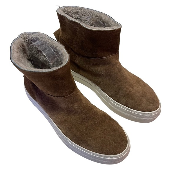 Boemos Fur Lined Suede Ankle Boots womens measures 9.1 inches inside sole 6.5-7 - Picture 1 of 9